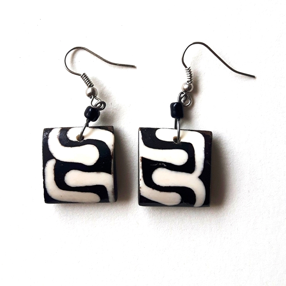 ❤2/$15 Earrings from Africa